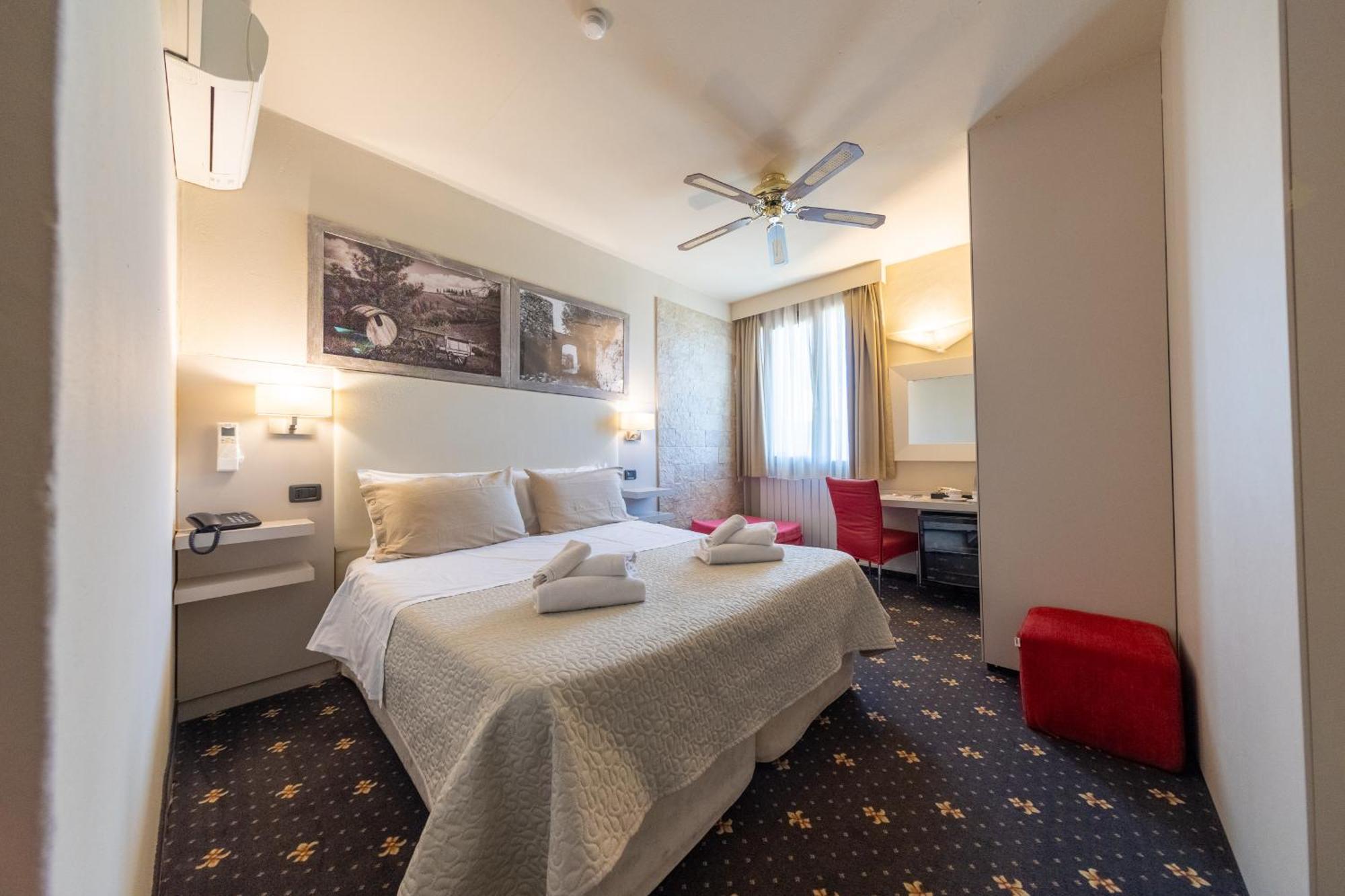Hotel Antica Badia 3*